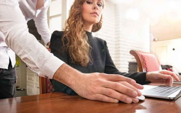 Επιθεώρηση Εργασίας: Ενημέρωση και έλεγχοι για την πρόληψη και την αντιμετώπιση της βίας και της παρενόχλησης στην εργασία