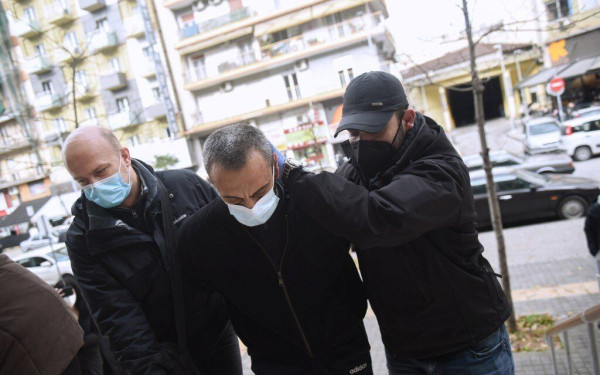 Με 23 μαχαιριές σκότωσε τη σύζυγό του ο 49χρονος στην Πολίχνη (Βίντεο)