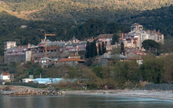 Άγιο Όρος: Στο φως μεγάλο μέρος της αρχικής βυζαντινής Τράπεζας της Μονής Βατοπεδίου (φωτ.)