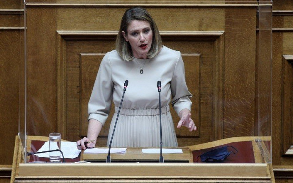 Άννα Ευθυμίου: H ευημερία στον εργασιακό χώρο αποτελεί στρατηγική προτεραιότητα του υπουργείου Εργασίας