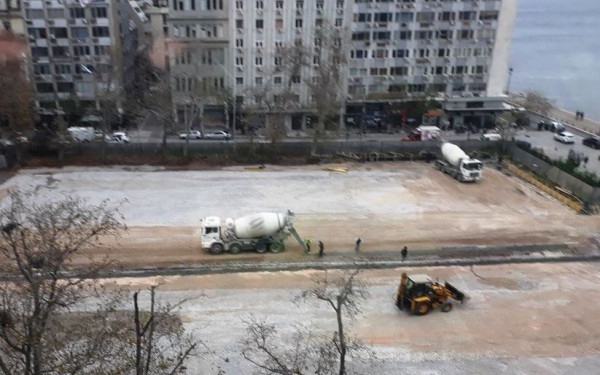 Θεσσαλονίκη: Ξανά πάρκινγκ η πλατεία Ελευθερίας