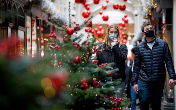 ΣΕΛΠΕ: Το ωράριο των καταστημάτων κατά την εορταστική περίοδο των Χριστουγέννων