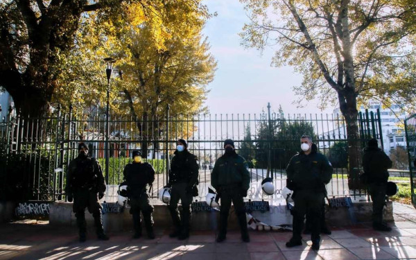 ΑΠΘ: Συγκέντρωση αντιεξουσιαστών για την εκκένωση της κατάληψης στο Στέκι στο Βιολογικό