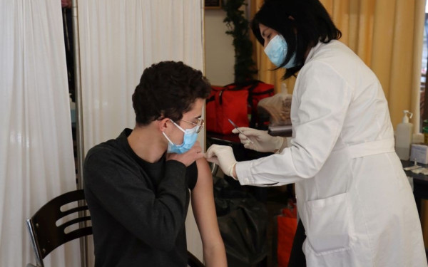 Θεσσαλονίκη: Ξεκινά τον Οκτώβριο ο αντιγριπικός εμβολιασμός - Καθυστερεί η χορήγηση εμβολίων κατά της Covid-19 στα φαρμακεία