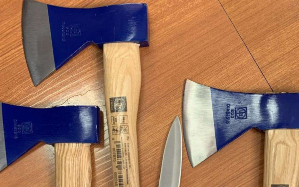 Σε 15 συλλήψεις προχώρησε η αστυνομία πριν τον αγώνα του Απόλλωνα Σμύρνης με τον Άρη - Στην κατοχή τους βρέθηκαν δεκάδες πολεμοφόδια (φωτ.)
