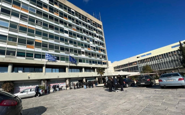 Νέο μισθολόγιο και αύξηση της χρηματοδότησης ζητά το ΑΠΘ από το υπουργείο Παιδείας