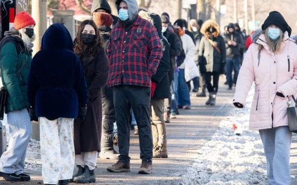 Κορονοϊός: Οριακή αύξηση θανάτων - Μείωση στις εισαγωγές και τις διασωληνώσεις