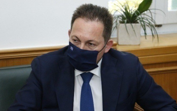 Πέτσας: Εκλογές θα γίνουν το 2023 – Φέτος θα είναι χρονιά ρεκόρ για τον τουρισμό (βίντεο)