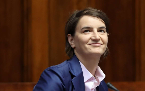 Ο Σέρβος πρόεδρος Βούτσιτς διόρισε και πάλι πρωθυπουργό την Άνα Μπρνάμπιτς