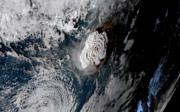 Τόνγκα: Σοβαρές ζημιές στο αρχιπέλαγος μετά την ηφαιστειακή έκρηξη και το τσουνάμι