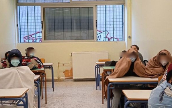 Στις αίθουσες με κουβέρτες και οι μαθητές στην Καβάλα (βίντεο-φωτ.)