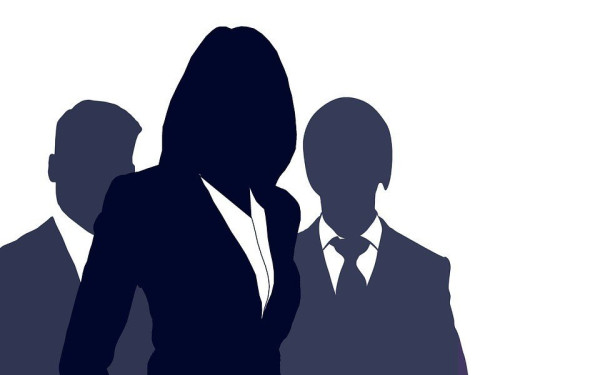 Ανισότητες εις βάρος των γυναικών στον εργασιακό χώρο παγκοσμίως, διαπιστώνουν έρευνες της PwC