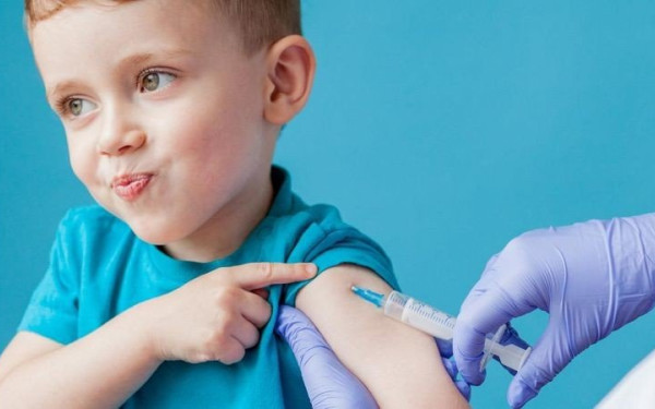 Κορονοϊός: Το εμβόλιο σε παιδιά μειώνει τις πιθανότητες long Covid