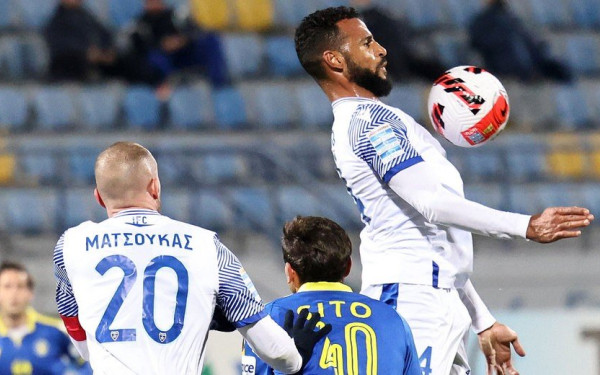 Super League: Νίκη σωτηρίας για Ιωνικό, παρέμεινε τελευταίος ο Απόλλων Σμύρνης (βίντεο)