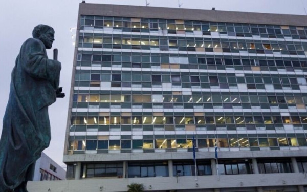 Το Τμήμα Γεωπονίας του ΑΠΘ αποχαιρετά τους φοιτητές που έχασαν τη ζωή τους στα Τέμπη - Σήμερα οι κηδείες τους