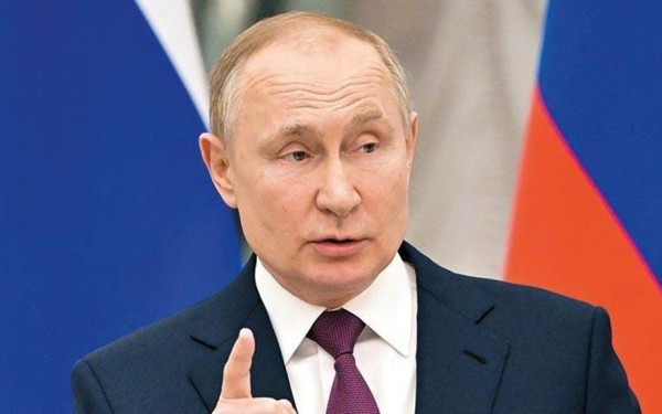 Απειλές και «καρφιά» Πούτιν προς τη Δύση 