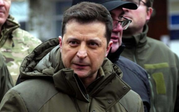 Ουκρανία: Ο Ζελένσκι μετέβη στο Ντονμπάς (βίντεο)