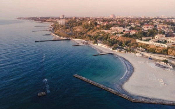 Ουκρανική κρίση: Εσθονικό πλοίο βυθίζεται ανοικτά της Οδησσού ύστερα από έκρηξη - Προσέκρουσε σε νάρκη;