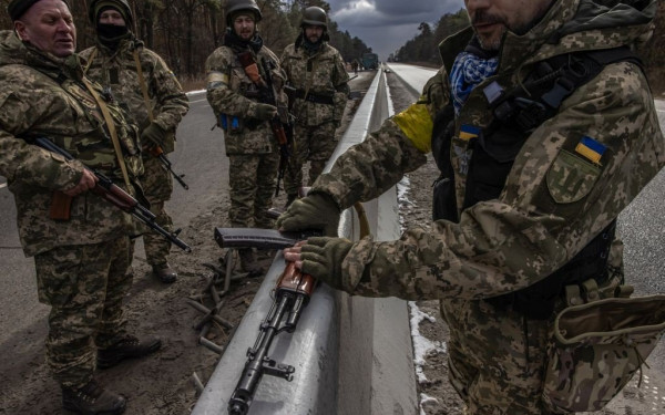 Η Ουκρανία φτιάχνει διαδικτυακή πλατφόρμα για να αναζητούν Ρώσοι πολίτες αγνοούμενους στρατιώτες