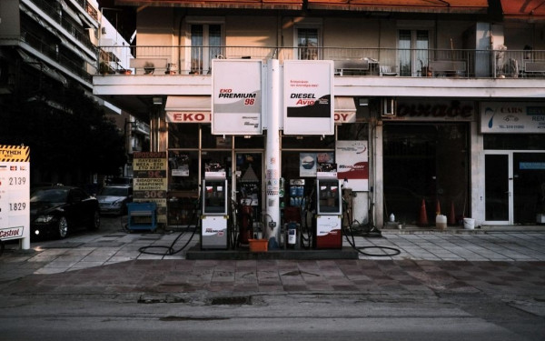 Ελληνικό «FBI»: Χειροπέδες σε κυκλώματα που εμπλέκονται στο λαθρεμπόριο καυσίμων