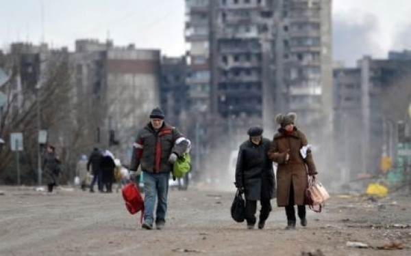 Ουκρανία: 40.000 άμαχοι εκτοπίστηκαν από τη Μαριούπολη δια της βίας