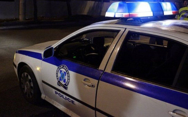 Μεσσήνη-Επίθεση με υδροχλωρικό οξύ: Ο πρώην σύζυγος τής έστησε καρτέρι και αιφνιδίασε την 49χρονη - "Είχαμε οικονομικές διαφορές" (βίντεο)