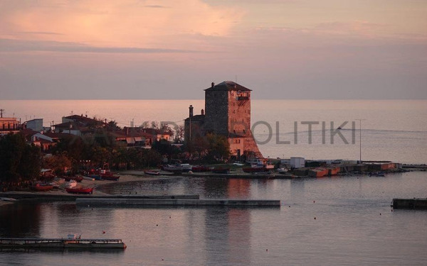 Προσκυνηματικός τουρισμός στο Άγιος Όρος – Χάνουν Ρώσους και Ουκρανούς