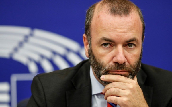 EE- M.Bέμπερ: Η ελληνική κυβέρνηση εφάρμοσε μεταρρυθμίσεις για να εγγυηθεί το κράτος δικαίου