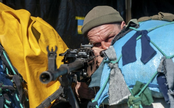 Προειδοποίηση από Τσεχία: «Προετοιμαστείτε για μακρύ πόλεμο και μια όλο και περισσότερο εχθρική Ρωσία»