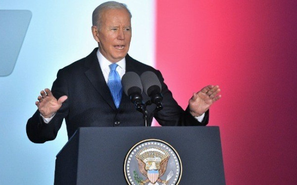 Ο Τζο Μπάιντεν ζήτησε τον περιορισμό πωλήσεων των πολυβόλων: «Πόσα ακόμη μακελειά είμαστε διατεθειμένοι να αποδεχθούμε;»