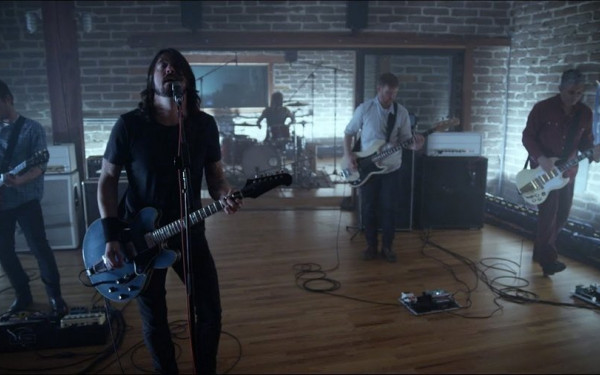 ΗΠΑ: Πέθανε ο ντράμερ των Foo Fighters, Τέιλορ Χόκινς