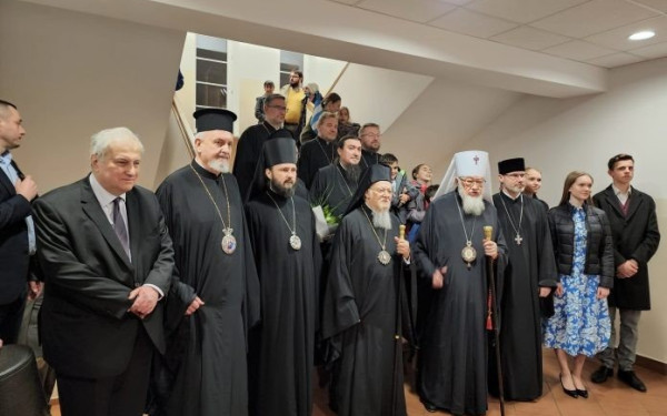 Στην Πολωνία ο Οικουμενικός Πατριάρχης για τους πρόσφυγες από την Ουκρανία