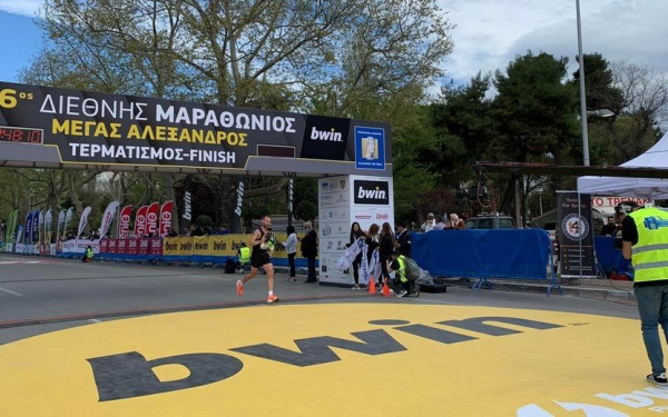 Ελληνική κυριαρχία στον 16ο Διεθνή Μαραθώνιο "Μ. Αλέξανδρος" (βίντεο)