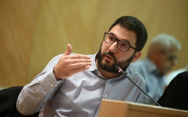 «Βολές» Ν. Ηλιόπουλου κατά της κυβέρνησης για μαυραγοριτισμό 