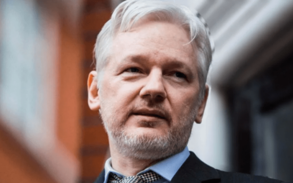 ΟΗΕ: Η υπόθεση Ασάνζ εγείρει ανησυχία «για την ελευθερία του Τύπου»