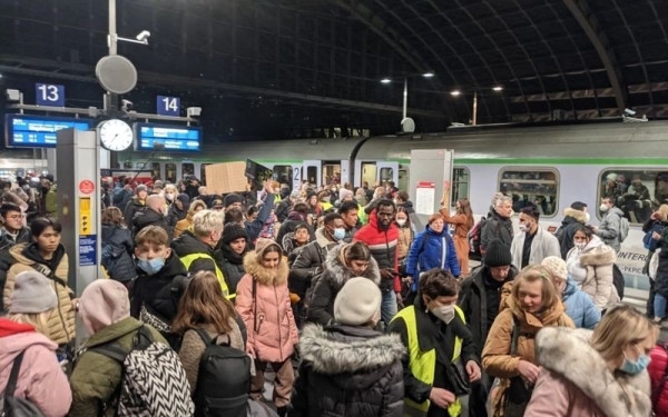 Eurostat: Η ΕΕ έχει χορηγήσει καθεστώς προσωρινής προστασίας σε 4,3 εκατομμύρια εκτοπισμένους από την Ουκρανία