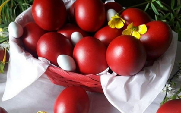 Πάσχα 2023: Πόσο καιρό αντέχουν τα αυγά εκτός ψυγείου & τι ισχύει για το κρέας - Αναλυτικές οδηγίες από τον ΕΟΔΥ