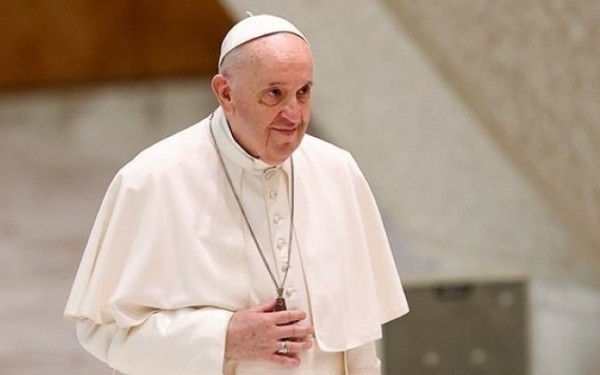 Πάπας Φραγκίσκος: «Αμαρτία και αδικία» οι νόμοι που ποινικοποιούν την ομοφυλοφιλία
