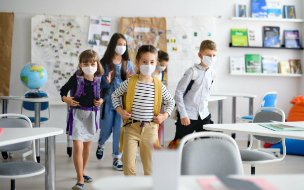 Θα ανοίξουν ή όχι τελικά τα σχολεία; - Τι λέει η υφυπουργός (βίντεο)