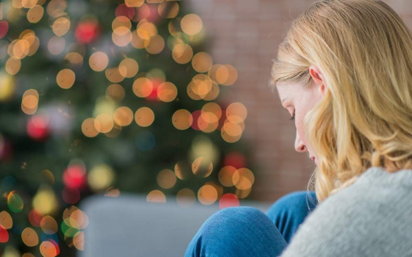 Η κατάθλιψη των γιορτών και των Χριστουγέννων. Της Φωτεινής Καμπουρίδου