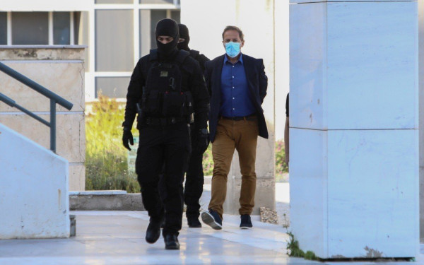 Επιστρέφει στη φυλακή μέχρι να καταθέσει την εγγύηση των 30.000 ευρώ ο Δημήτρης Λιγνάδης