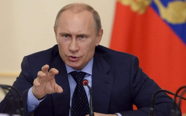 Τι λέει για τον πρώην πάπα Βενέδικτο ο Πούτιν 