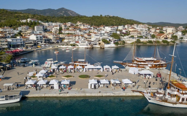 Η Χαλκιδική «καλεί» στο τραπέζι της την Αμερική με μενού από 78 προιόντα