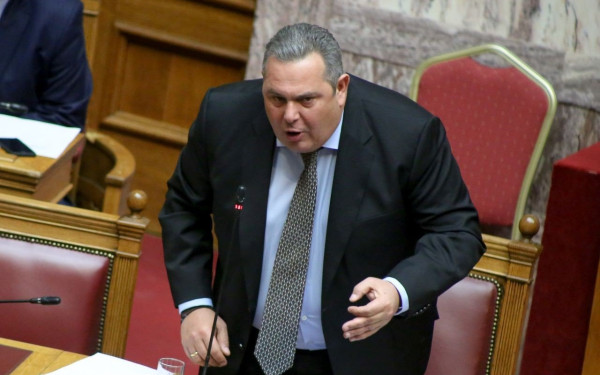 Π. Καμμένος: Δεν τελώ υπό παραίτηση