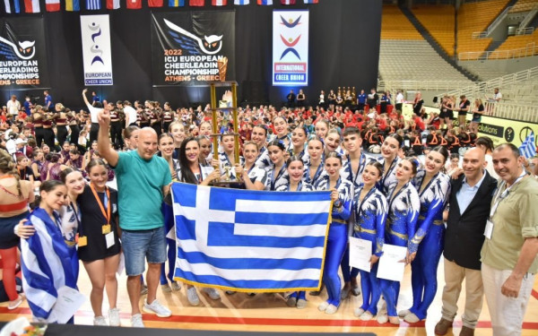 Ο Γκάλης, ο Γιαννάκης και το cheerleading (βίντεο)