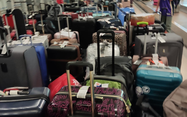 Συνήγορος του Καταναλωτή: Τι συστήνει στις αεροπορικές εταιρίες για τις αποζημιώσεις αποσκευών