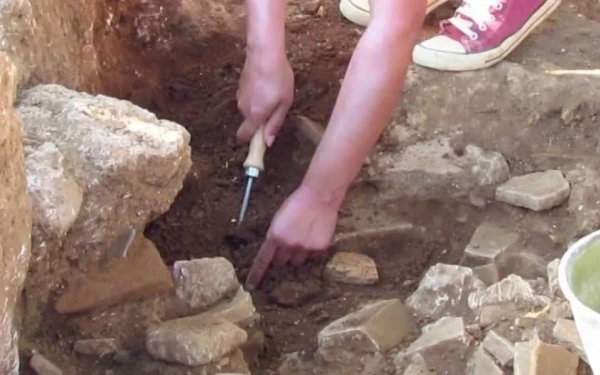 Νέα στοιχεία από τις ανασκαφικές εργασίες στο Οβριόκαστρο Λέσβου