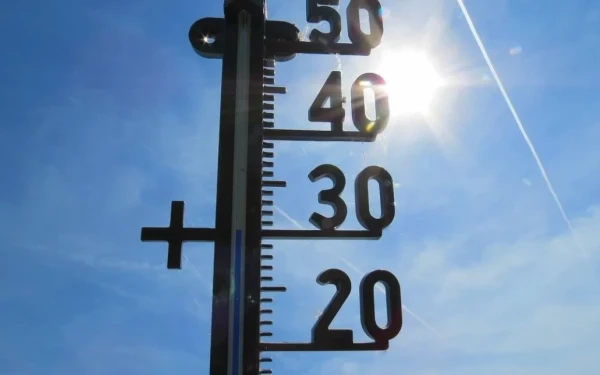 Ο πλανήτης φλέγεται:  Ρεκόρ θερμοκρασίας τον Μάιο στα Ηνωμένα Αραβικά Εμιράτα με 50,4 βαθμούς Κελσίου