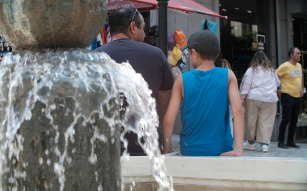 Copernicus: «Άνευ προηγουμένου» θερμοκρασίες και τον Απρίλιο - Η παγκόσμια θερμοκρασία προς νέα ρεκόρ