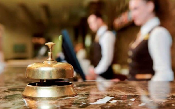 Τουρισμός: Η Ρόδος ψάχνει 5.000 εργαζόμενους και «έρχεται» σε Σέρρες και Θεσσαλονίκη για να τους βρει